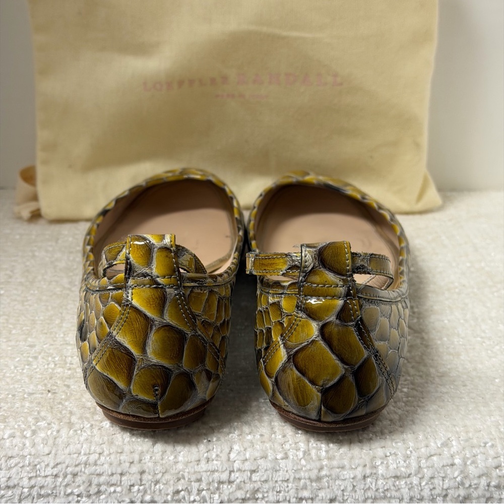 Loeffler Randall Olive Green Snakeskin Ballet Flats Leather
Women Sz 9.5 - Picture 3 of 7